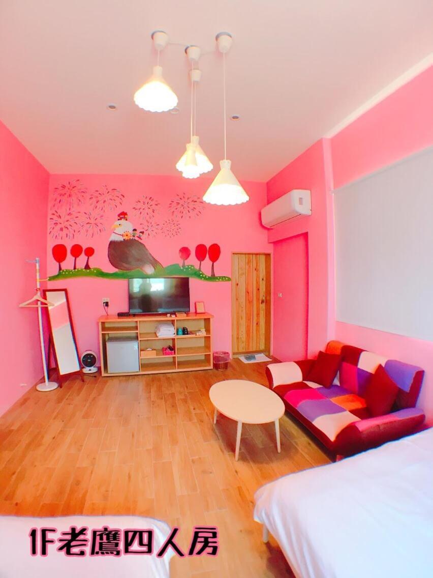 Let'S Play B&B 七桃旅宿 Nanwan Exteriör bild